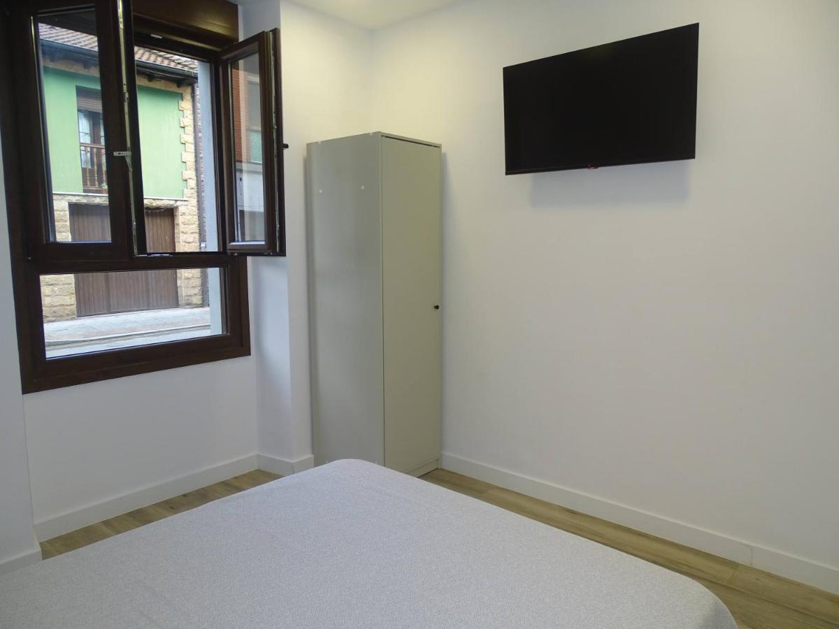 Albergue Roma Pola de Lena Kültér fotó