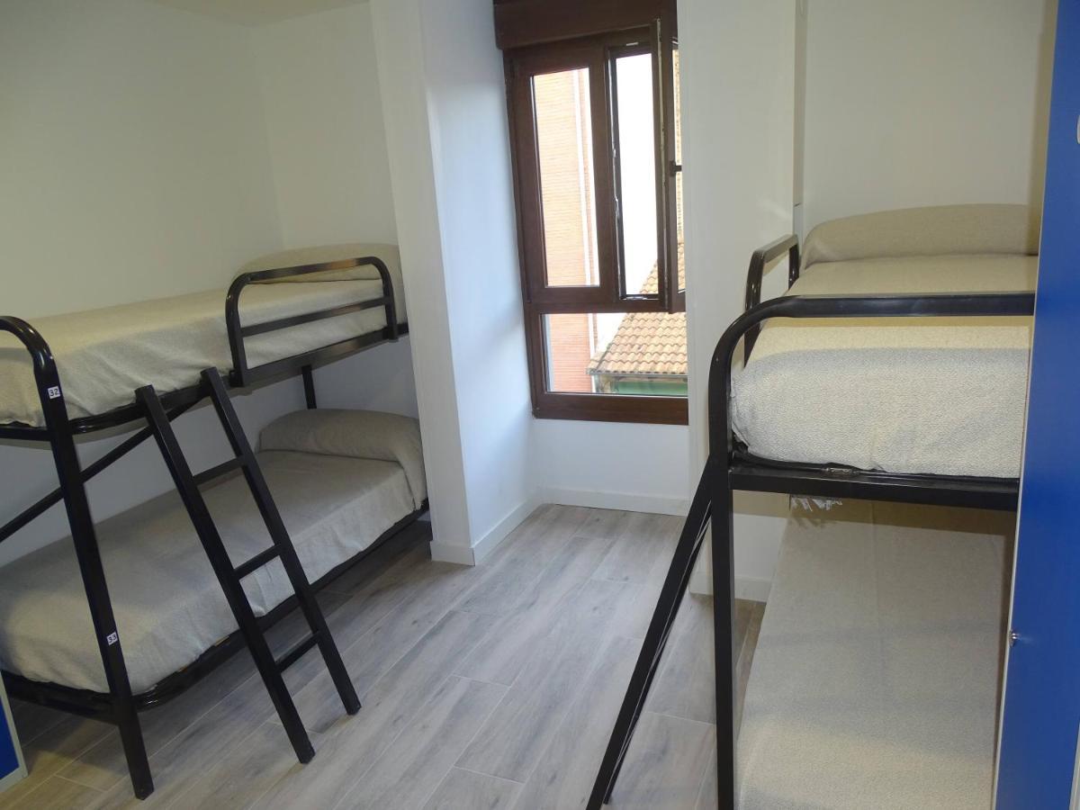 Albergue Roma Pola de Lena Kültér fotó